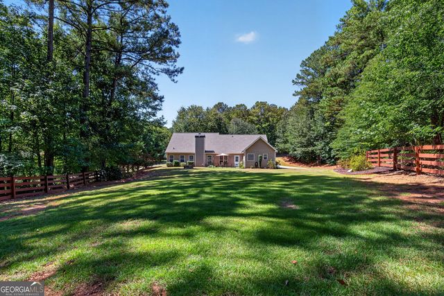 32 Meadows Creek Lane, Senoia, GA 30276