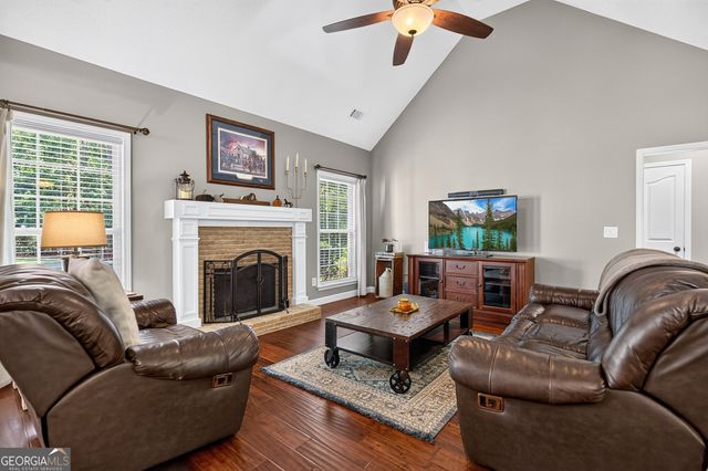 32 Meadows Creek Lane, Senoia, GA 30276
