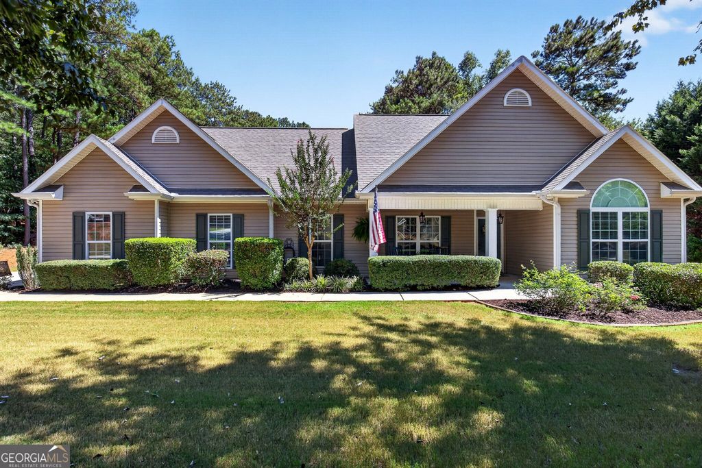 32 Meadows Creek Lane, Senoia, GA 30276