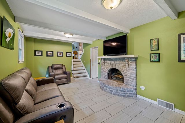 3207 Maish Avenue, Des Moines, IA 50321