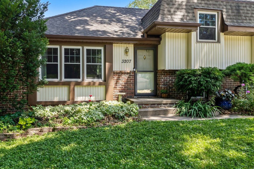3207 Maish Avenue, Des Moines, IA 50321