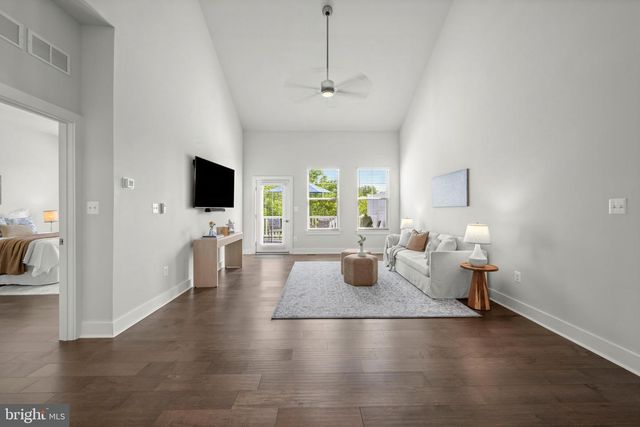 2812 TOWN VIEW CIR, New Windsor, MD 21776