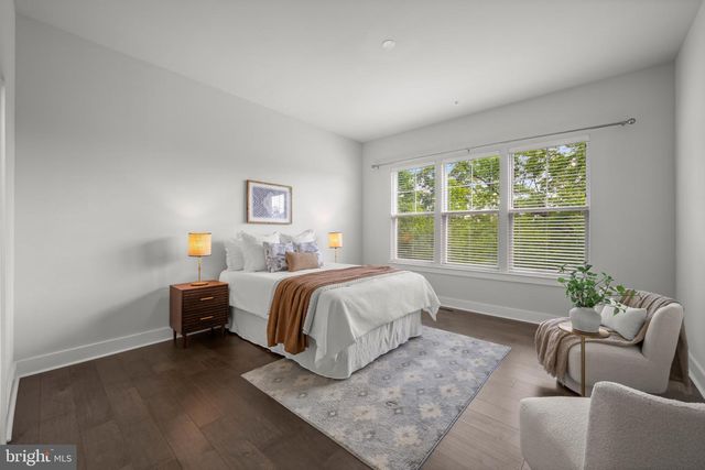 2812 TOWN VIEW CIR, New Windsor, MD 21776