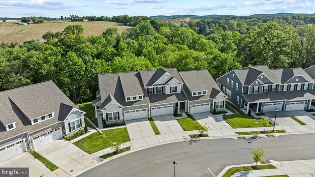 2812 TOWN VIEW CIR, New Windsor, MD 21776