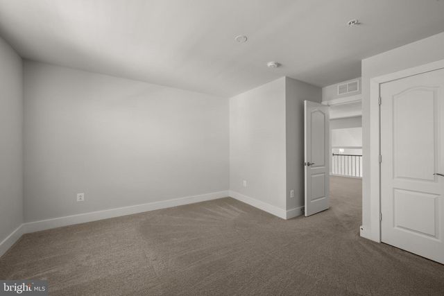 2812 TOWN VIEW CIR, New Windsor, MD 21776