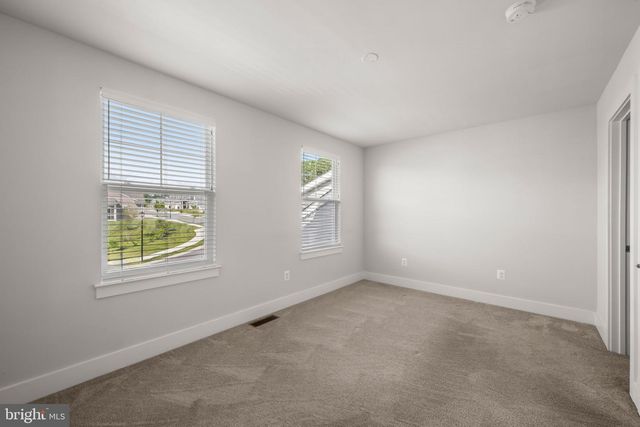 2812 TOWN VIEW CIR, New Windsor, MD 21776
