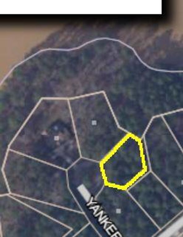 LOT 19 YANKEE CIRCLE