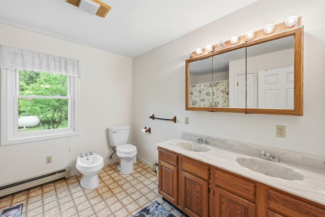 344 VT RT 15, Cambridge, VT 05444