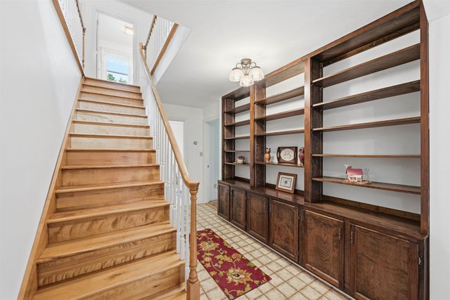 344 VT RT 15, Cambridge, VT 05444