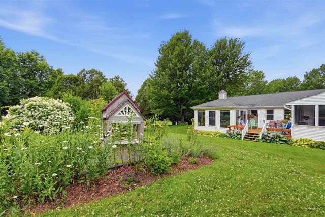 344 VT RT 15, Cambridge, VT 05444