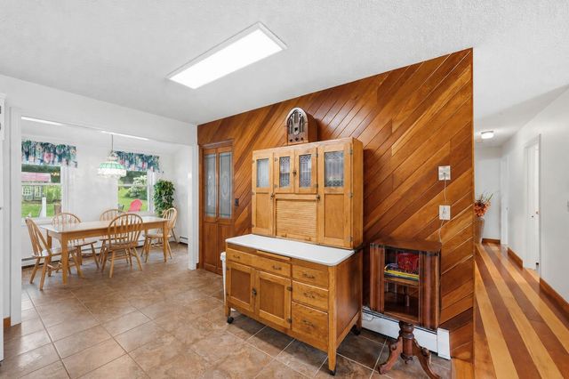 344 VT RT 15, Cambridge, VT 05444