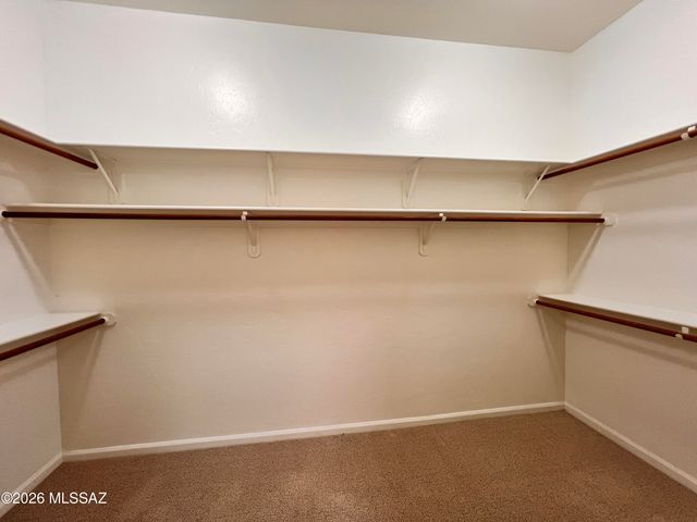 1427 W Cathedral Way, Tucson, AZ 85737