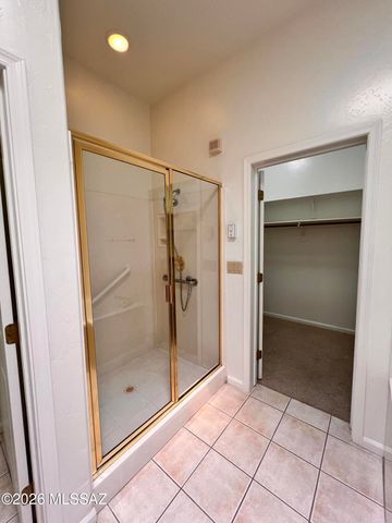 1427 W Cathedral Way, Tucson, AZ 85737