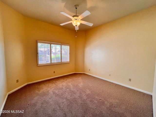 1427 W Cathedral Way, Tucson, AZ 85737