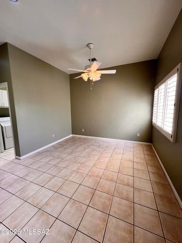 1427 W Cathedral Way, Tucson, AZ 85737