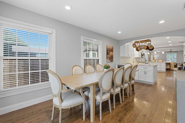 5400 Sunshine DR, Austin, TX 78756