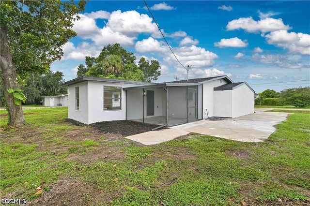 26 Maple AVE N, Lehigh Acres, FL 33936