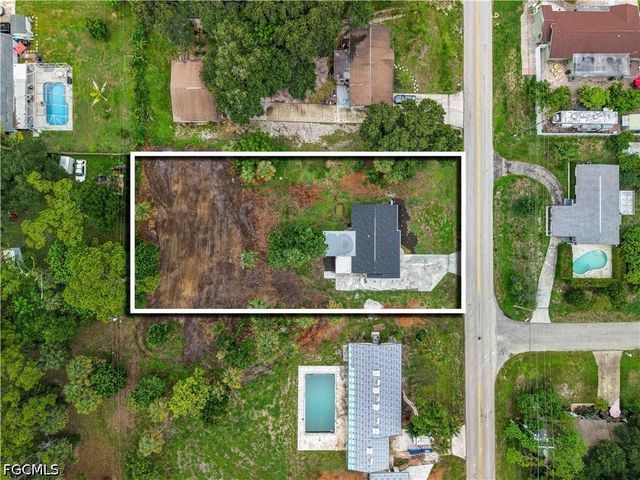 26 Maple AVE N, Lehigh Acres, FL 33936