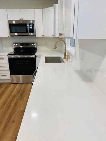 518 3RD ST NE, Fort Meade, FL 33841