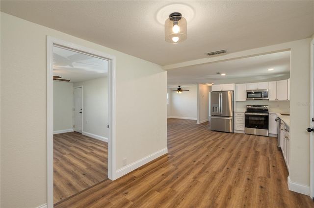 518 3RD ST NE, Fort Meade, FL 33841