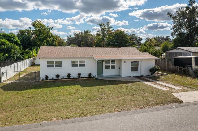 518 3RD ST NE, Fort Meade, FL 33841