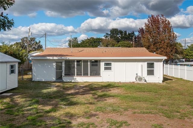 518 3RD ST NE, Fort Meade, FL 33841