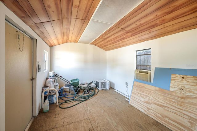 518 3RD ST NE, Fort Meade, FL 33841