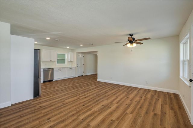 518 3RD ST NE, Fort Meade, FL 33841