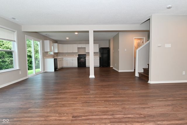 8516 Adams Mills Place, Camby, IN 46113