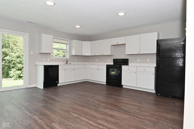 8516 Adams Mills Place, Camby, IN 46113