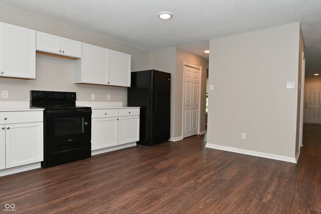 8516 Adams Mills Place, Camby, IN 46113