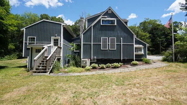690 Taunton Ave, Seekonk, MA 02771