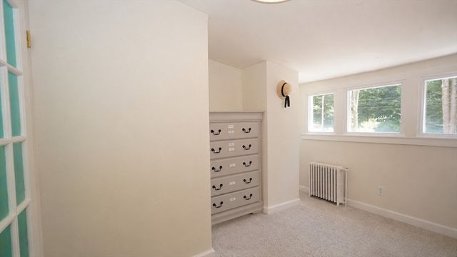 690 Taunton Ave, Seekonk, MA 02771