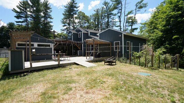 690 Taunton Ave, Seekonk, MA 02771