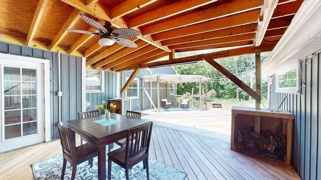 690 Taunton Ave, Seekonk, MA 02771