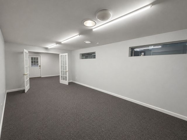 690 Taunton Ave, Seekonk, MA 02771