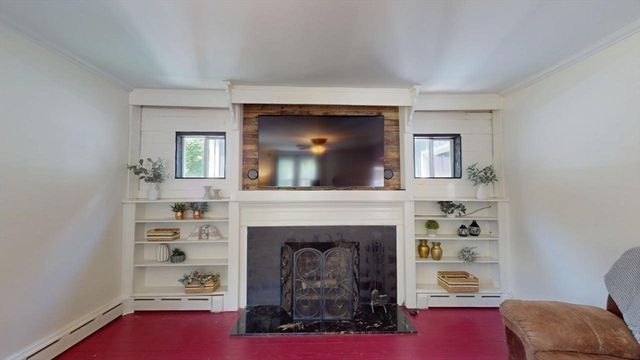 690 Taunton Ave, Seekonk, MA 02771