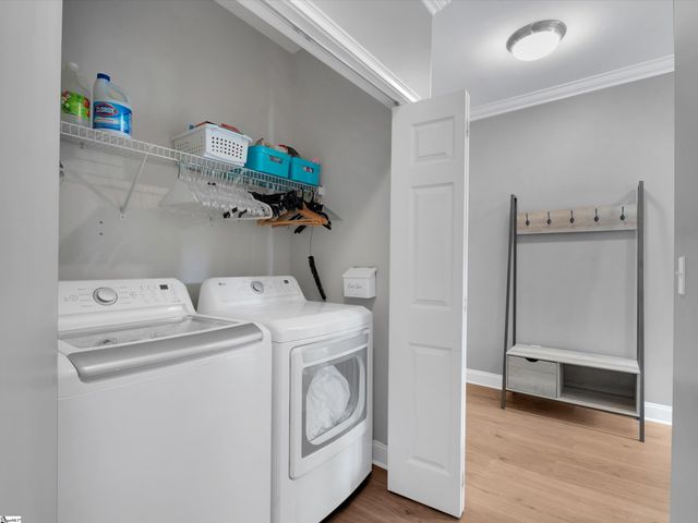 305 Glencrest Court, Greer, SC 29650