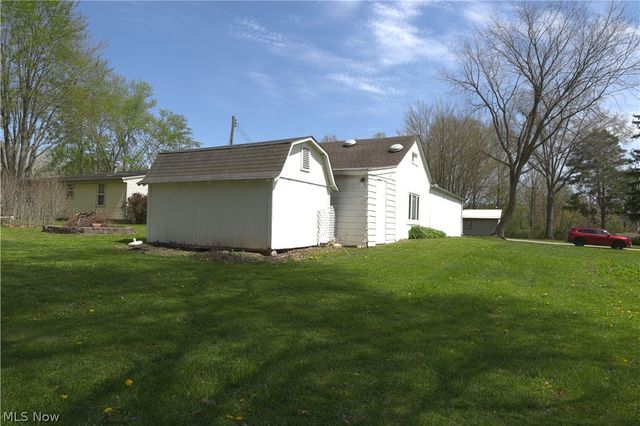 10924 Libby Avenue, Elyria, OH 44035