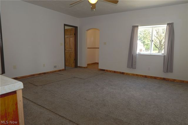 10924 Libby Avenue, Elyria, OH 44035