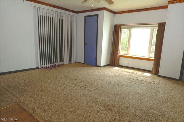 10924 Libby Avenue, Elyria, OH 44035