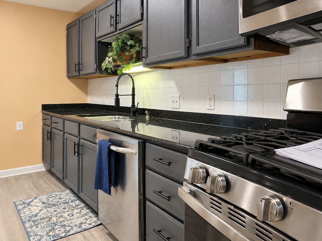 1655 Washburn Avenue N, Minneapolis, MN 55411 — photo 5