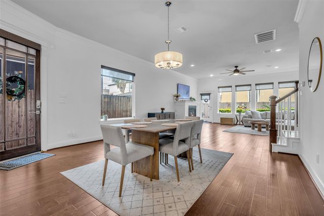5740 Petty Street B, Houston, TX 77007