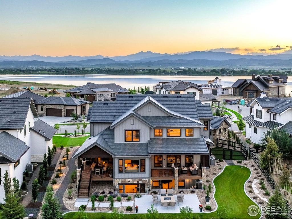 2734 Southwind Rd, Berthoud, CO 80513