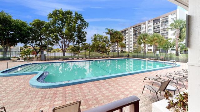 1266 S Military Trail 553, Deerfield Beach, FL 33442