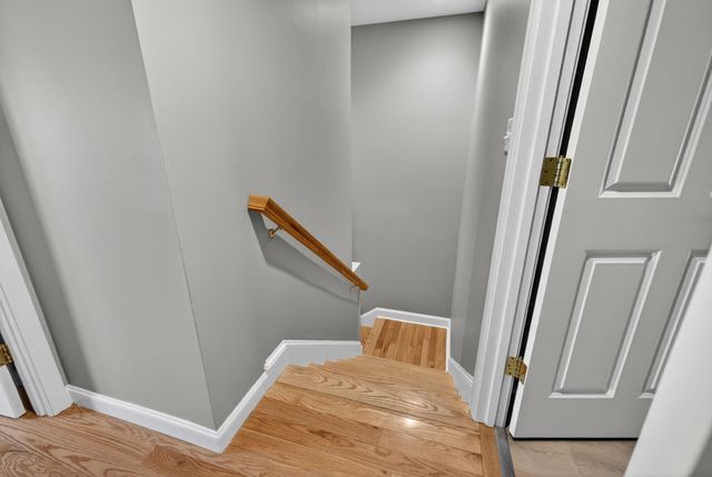 63 Woodview Way, Manchester, NH 03102