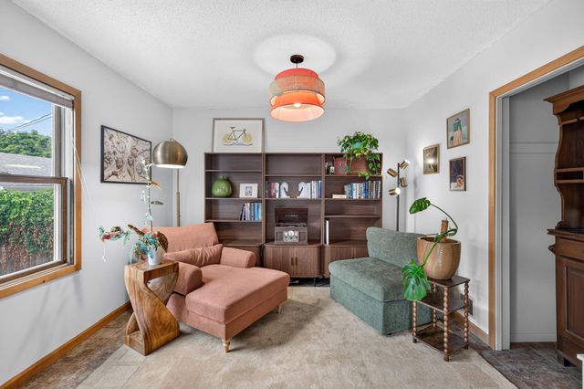 5808 Pillsbury Avenue S, Minneapolis, MN 55419