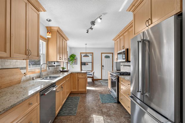 5808 Pillsbury Avenue S, Minneapolis, MN 55419