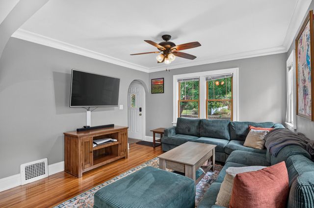 5808 Pillsbury Avenue S, Minneapolis, MN 55419