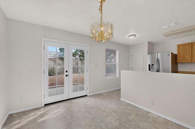 6808 Honeylocust Avenue NW, Albuquerque, NM 87121